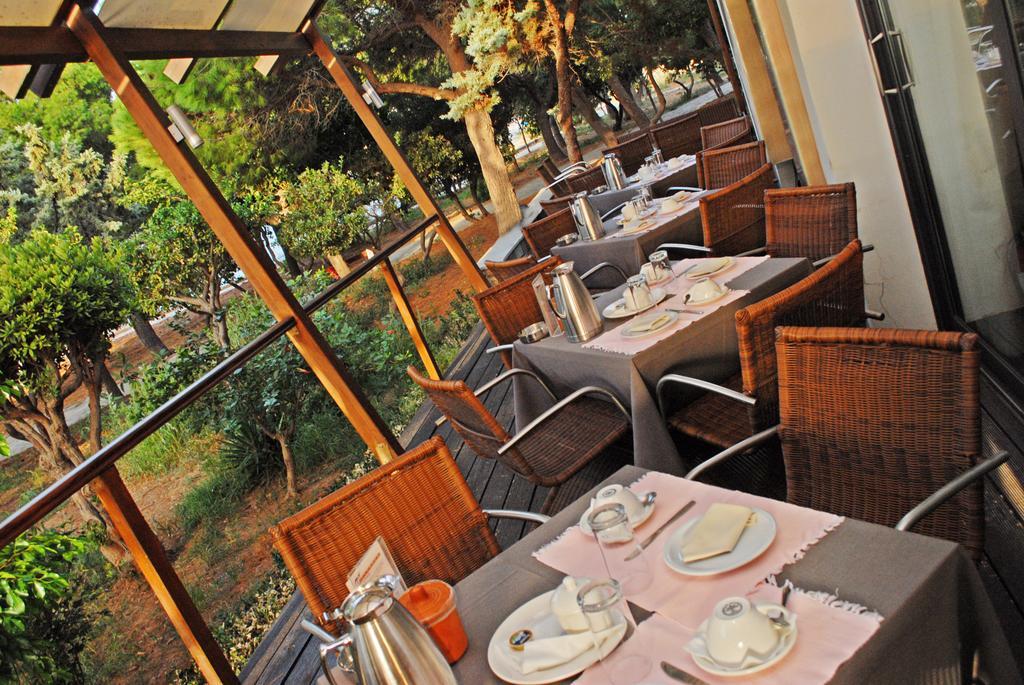 Karystion Hotel Karystos  Ngoại thất bức ảnh