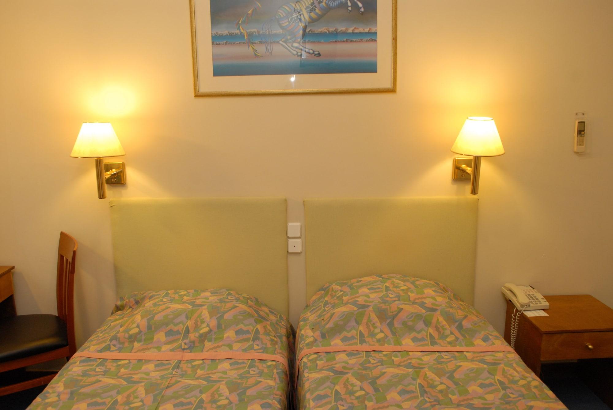 Karystion Hotel Karystos  Ngoại thất bức ảnh